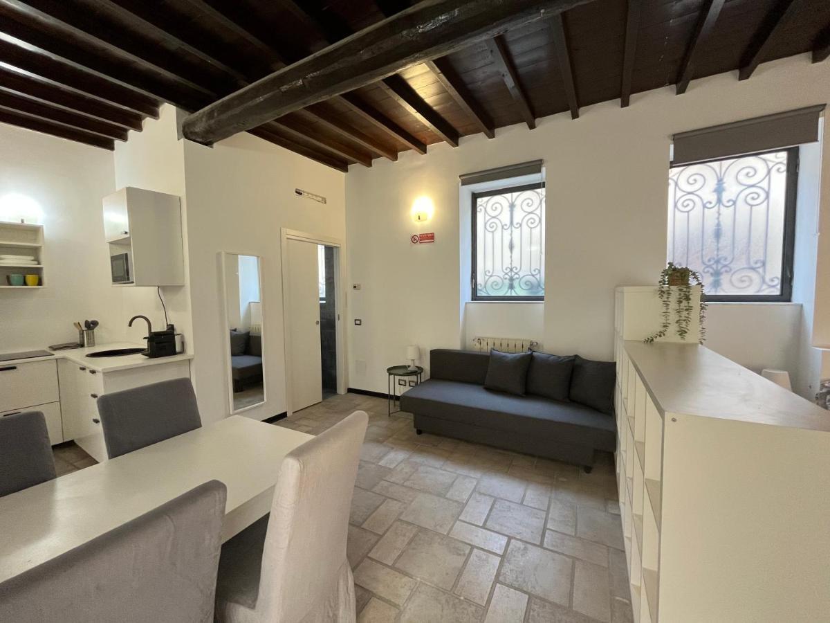 Loft Matteotti - Studio In Centro Busto Arsizio Buitenkant foto
