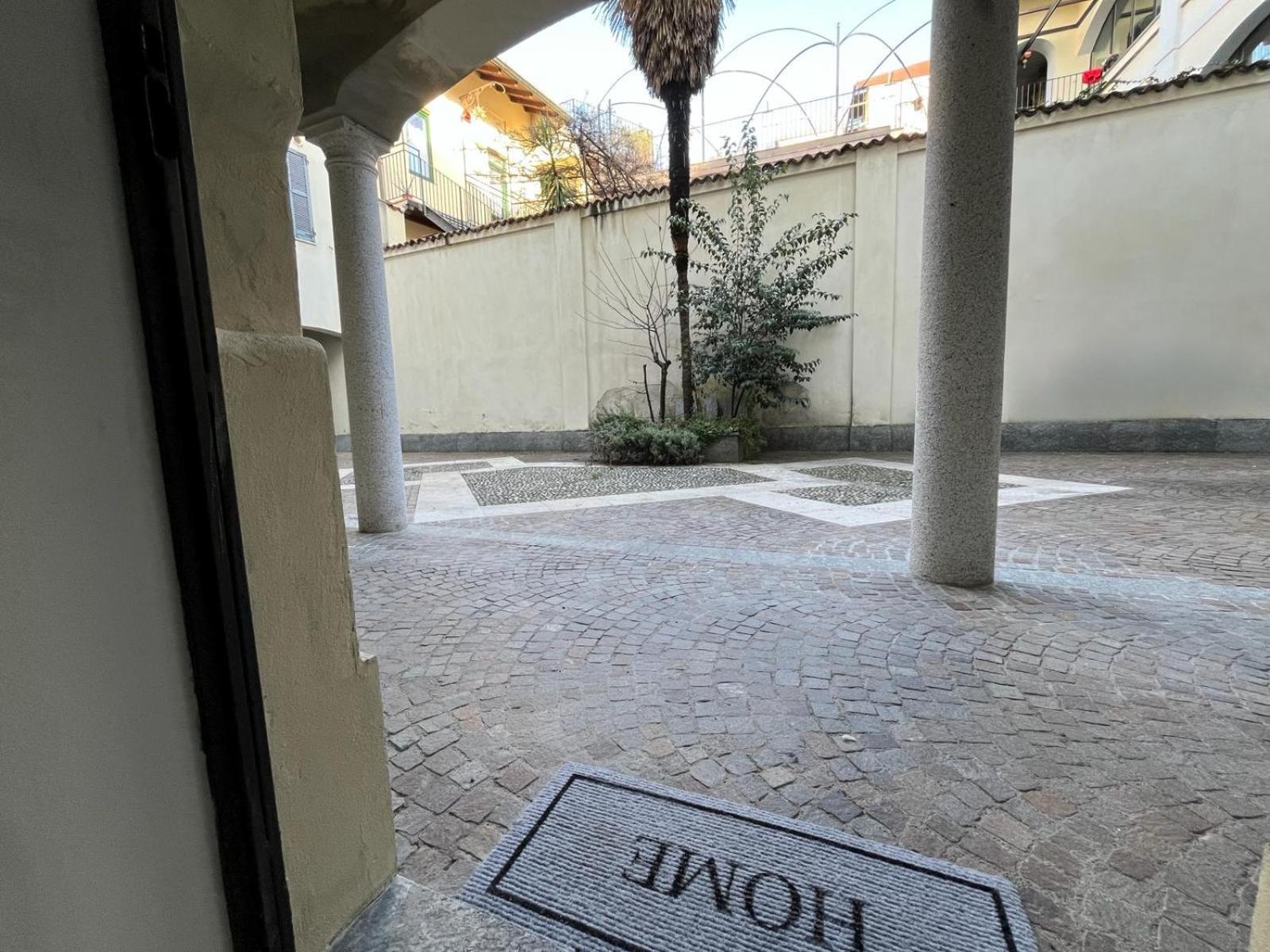 Loft Matteotti - Studio In Centro Busto Arsizio Buitenkant foto