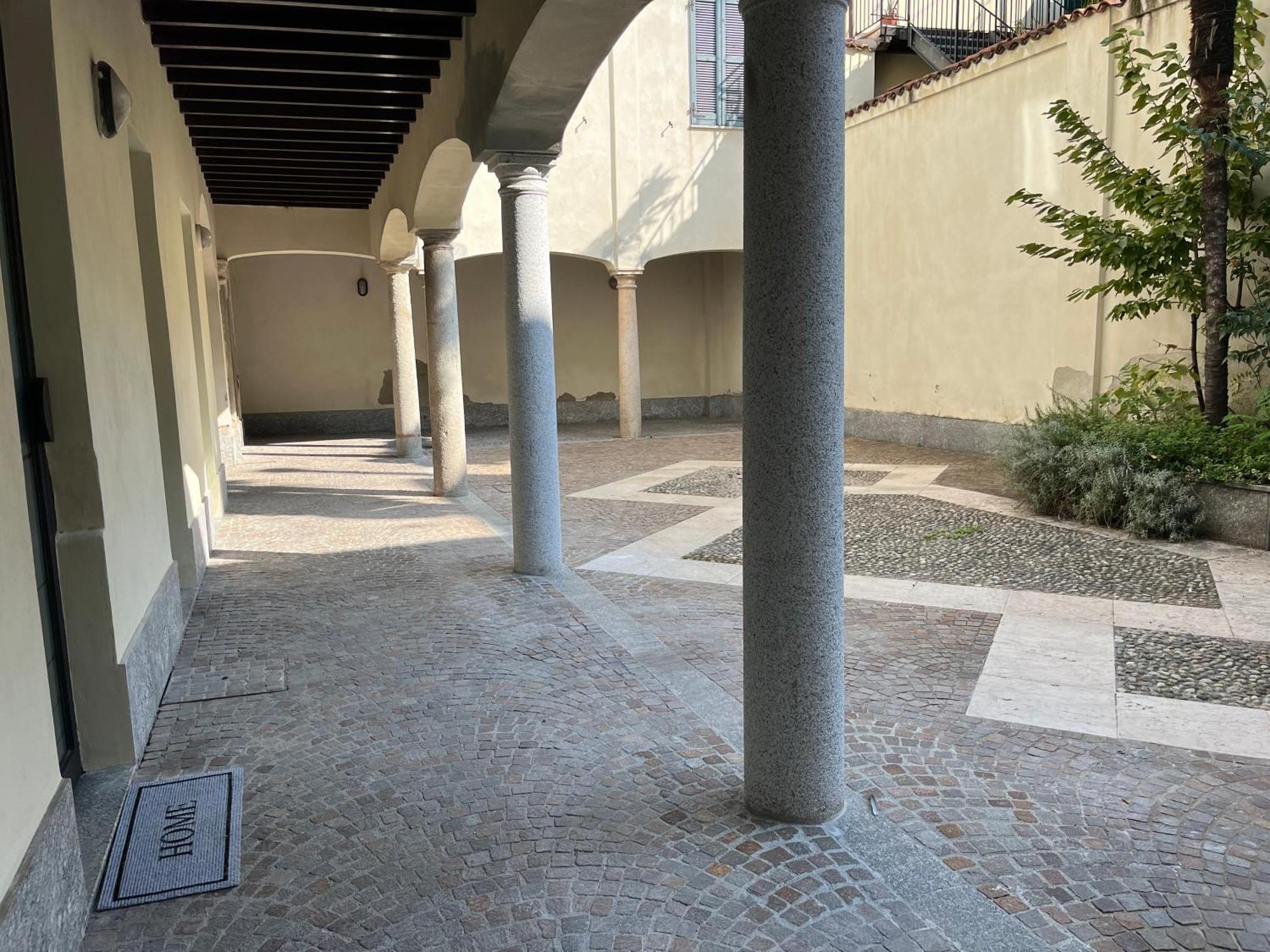 Loft Matteotti - Studio In Centro Busto Arsizio Buitenkant foto